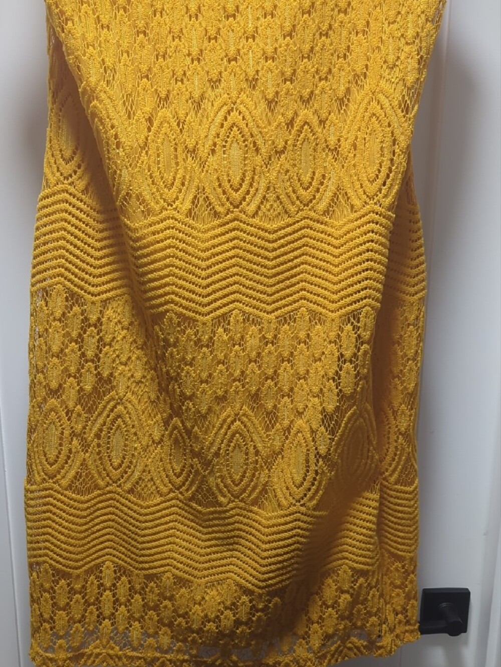 Sharagano Mustard Yellow Sleeveless Lace Knit Midi Dress - Picture 4 of 5